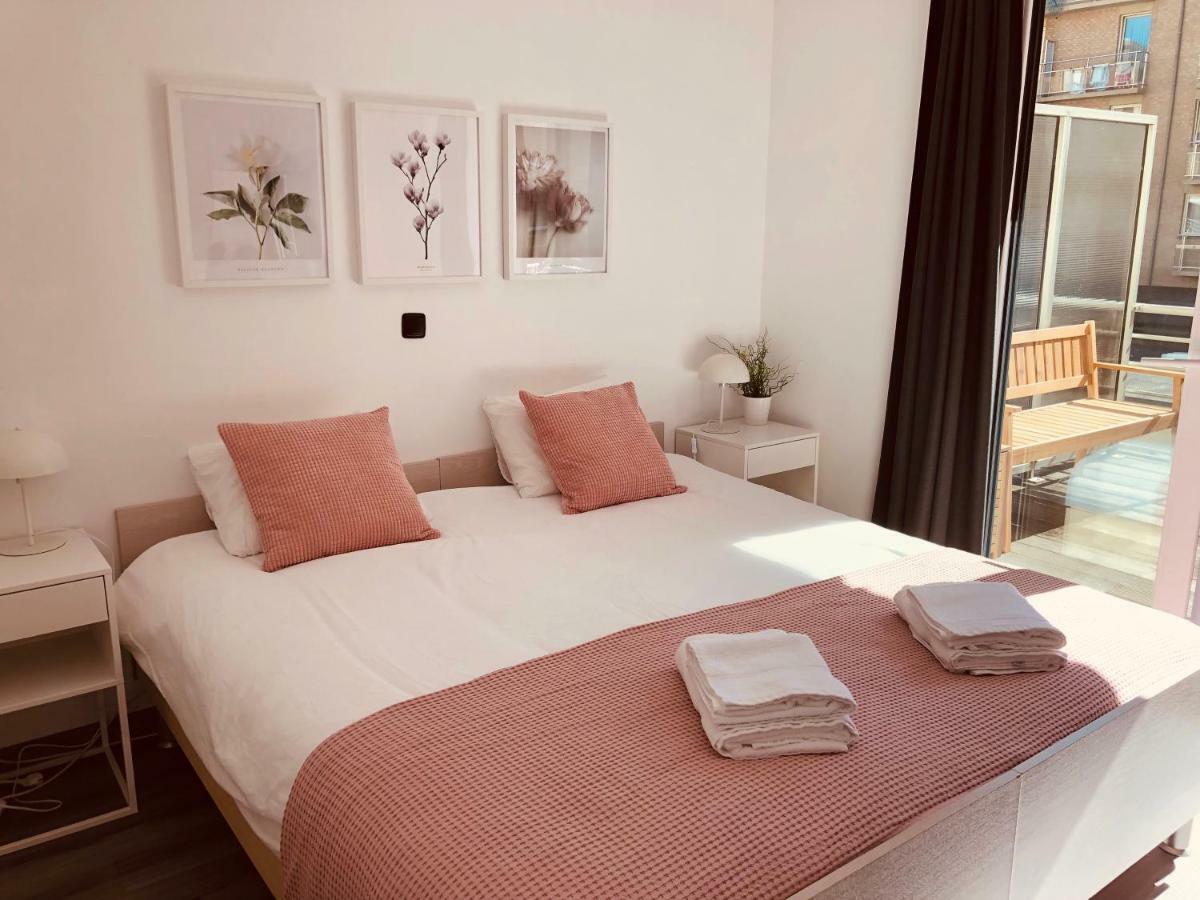 New Port Apartment Nieuwpoort Esterno foto
